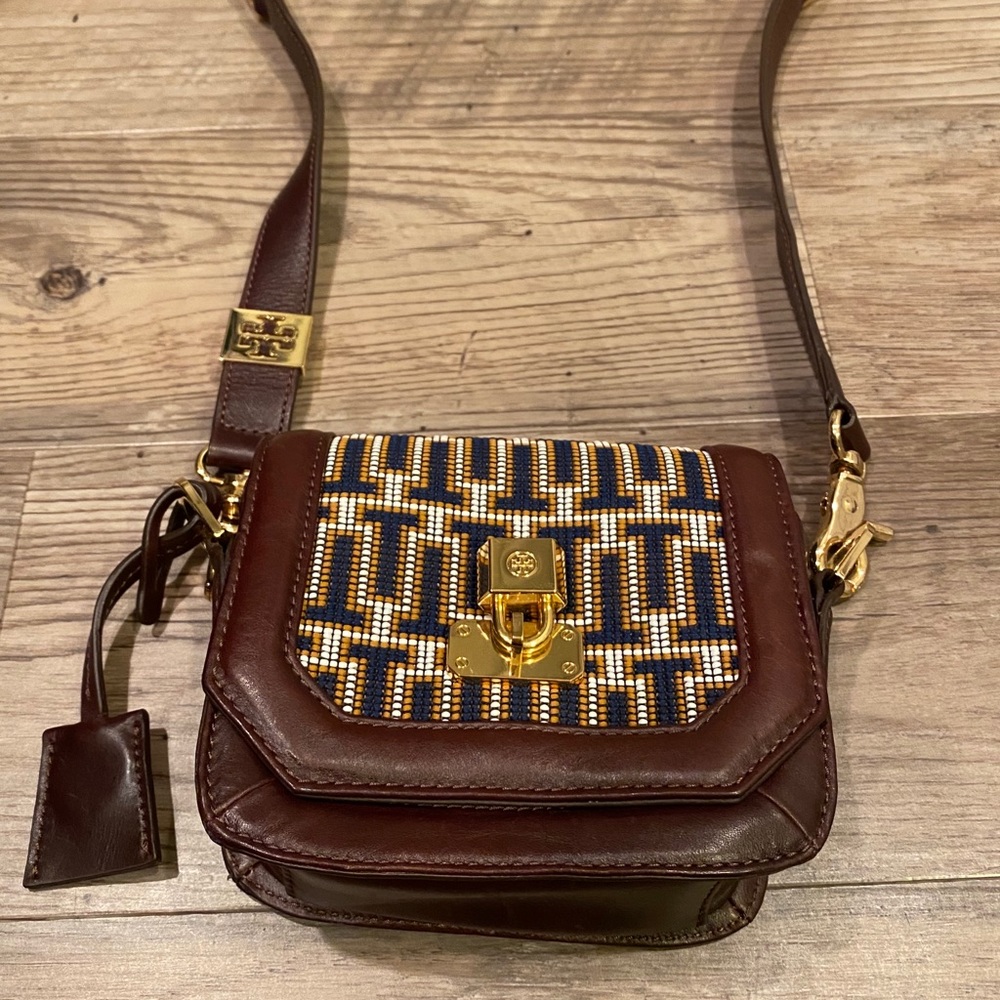 Tory Burch beaded crossbody bag - Picture 1 of 10